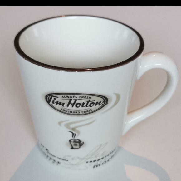 👠 Tim Hortons Bundle - Picture 8 of 14